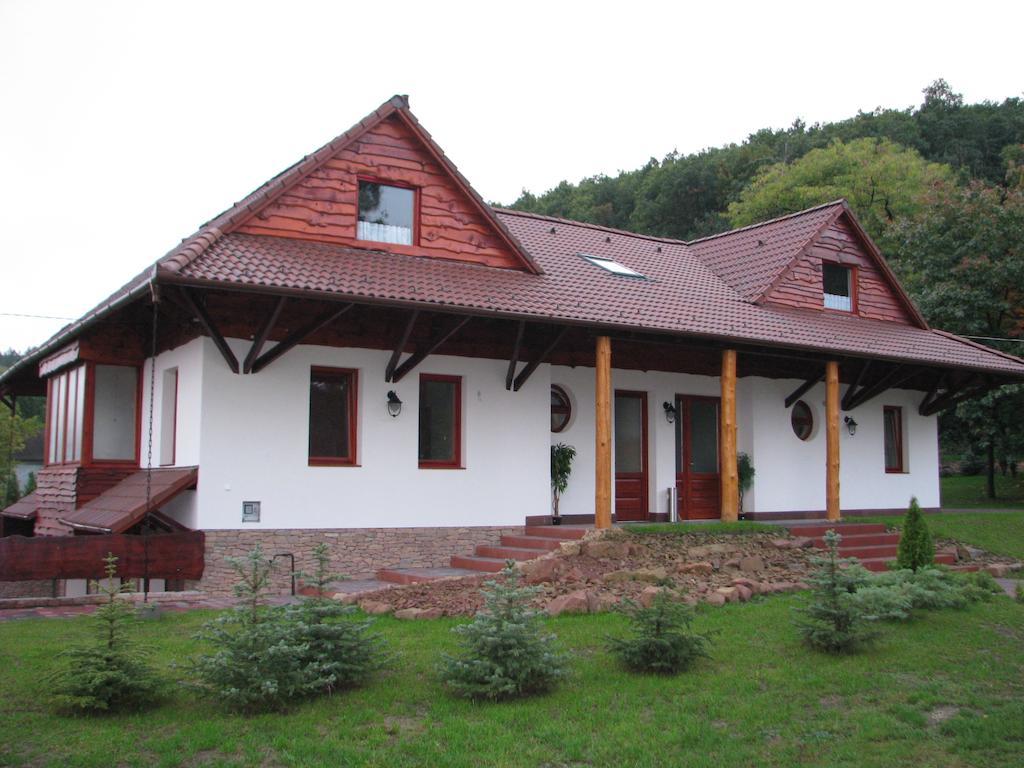 Zoeldvar Villa Bogács Pokoj fotografie